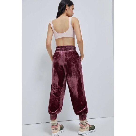 NEW Anthropologie Gloria Belted Smocked Velvet Jogger Lounge Pant X-Small Petite - Picture 3 of 5